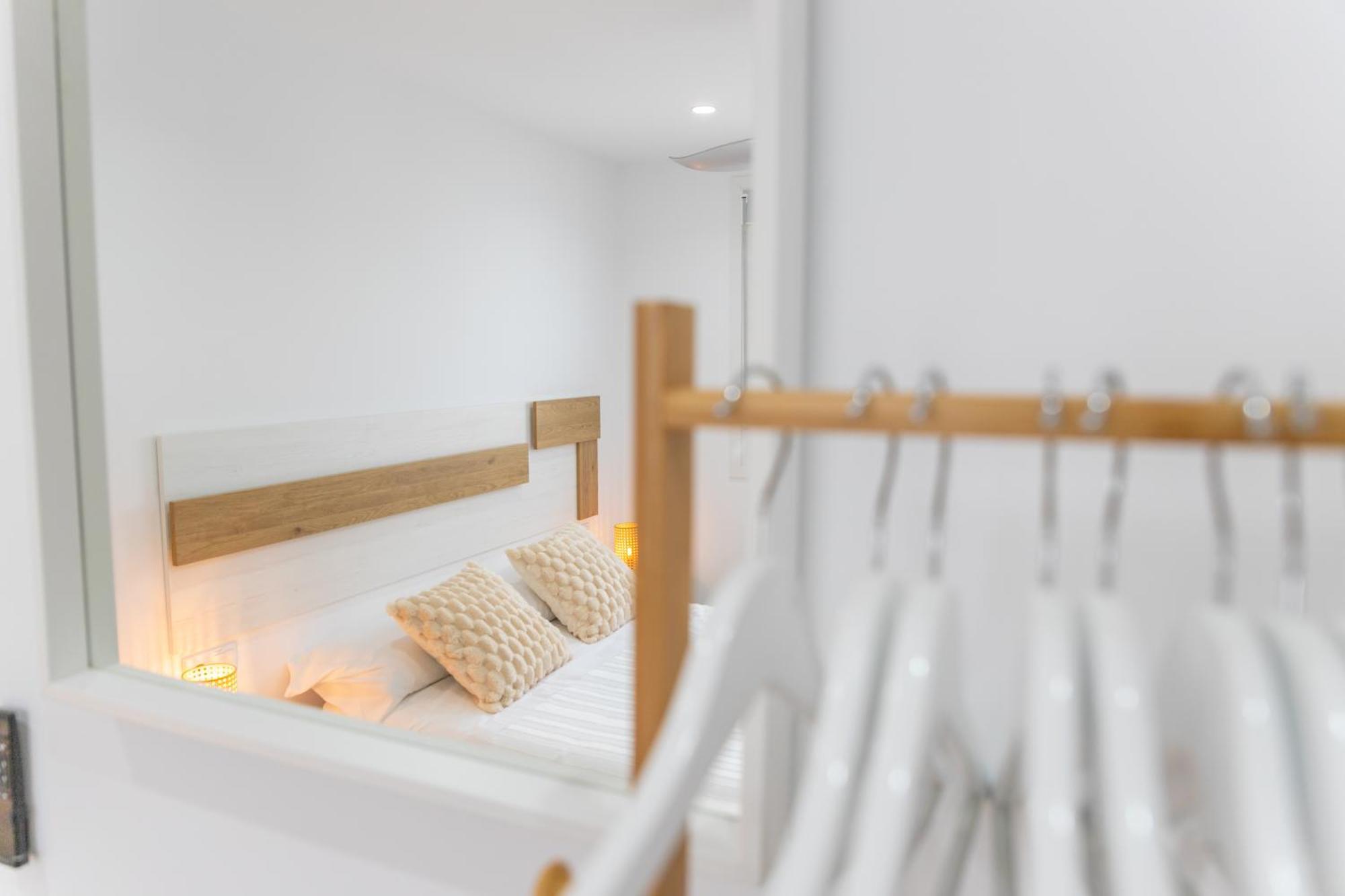 Casa Melva - Primera Linea Con Terraza, Moderno 바르바테 외부 사진